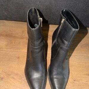 Dolce Vita Black Ankle Booties